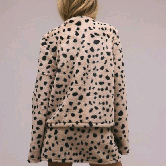 Cheetah Print Faux Fur Jacket - Picture 5 of 5